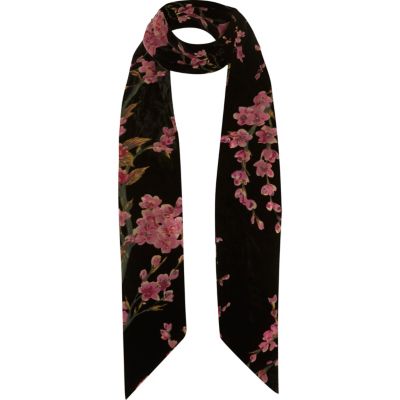 Black floral print skinny scarf